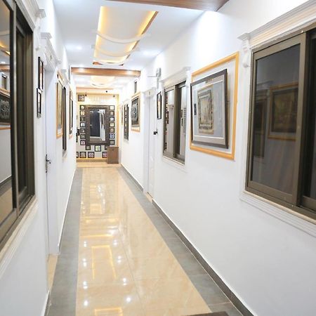 Moven Inn Hotel Islamabad Esterno foto